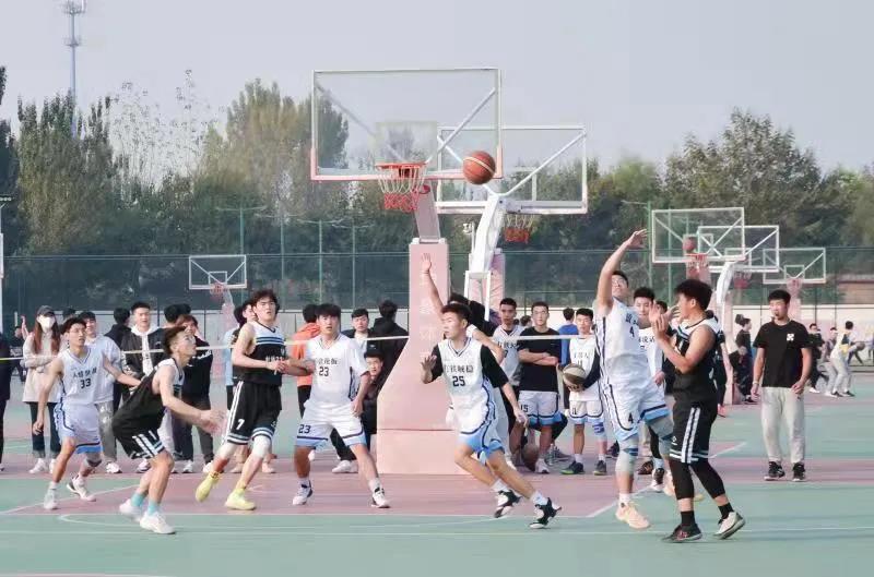 火热的篮球比赛