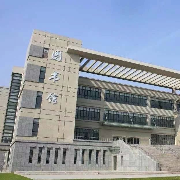 第十三届校园阅读文化节开幕