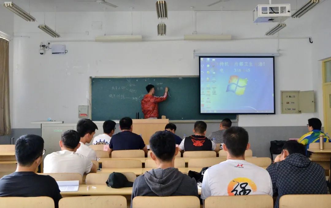 “一师一优”，良师益友