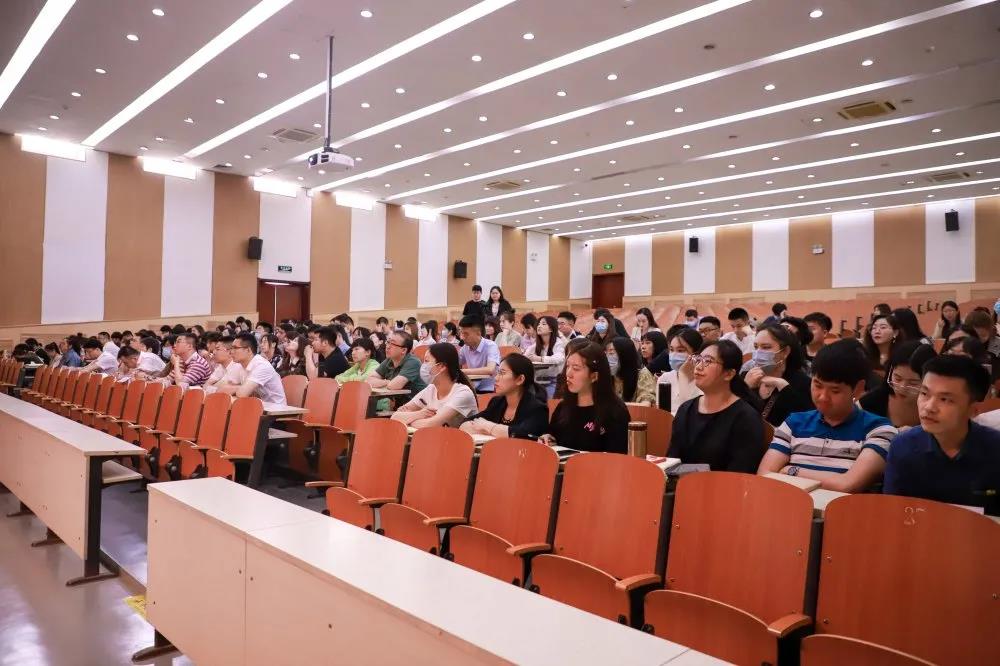 燕京理工学院举办2021年学工系统培训学习经验交流会