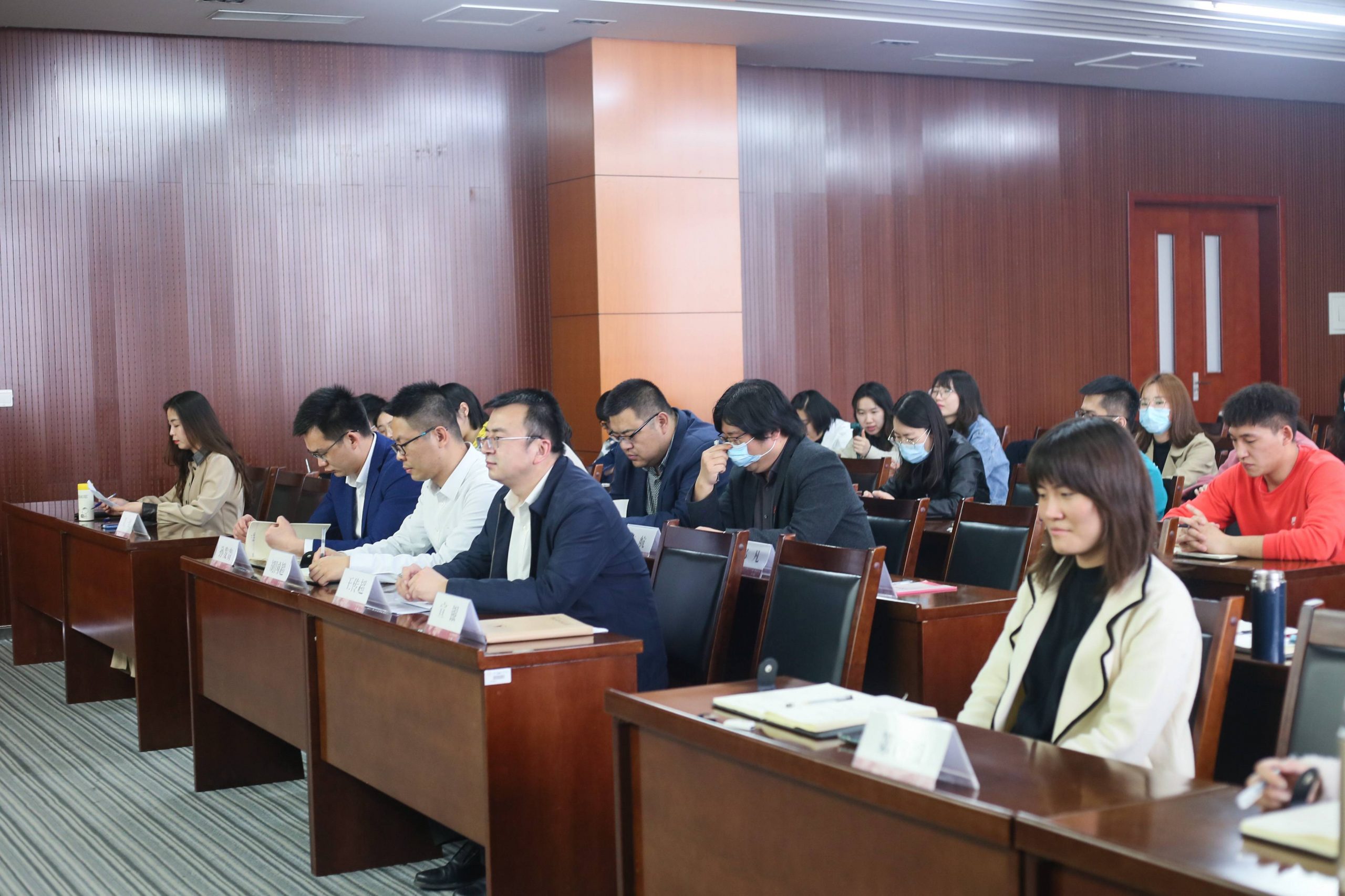 燕京理工学院举行2021年新入职辅导员培训成果汇报暨结业仪式