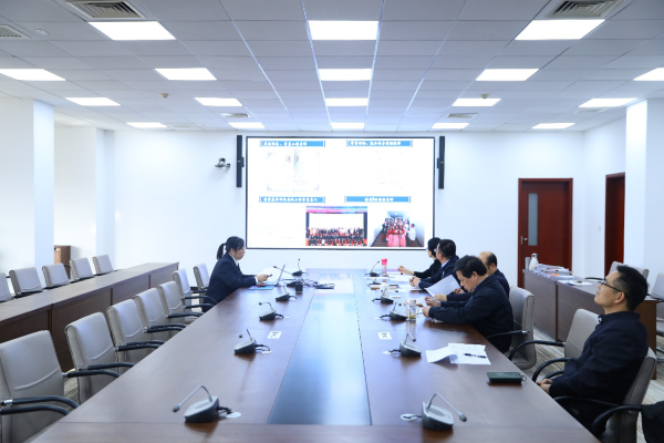 燕京理工学院召开辅导员职级晋升答辩会