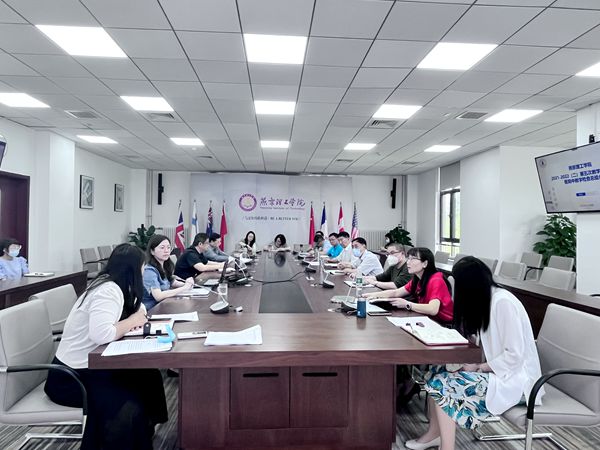 我校召开第五次教学工作例会暨期中教学检查总结会