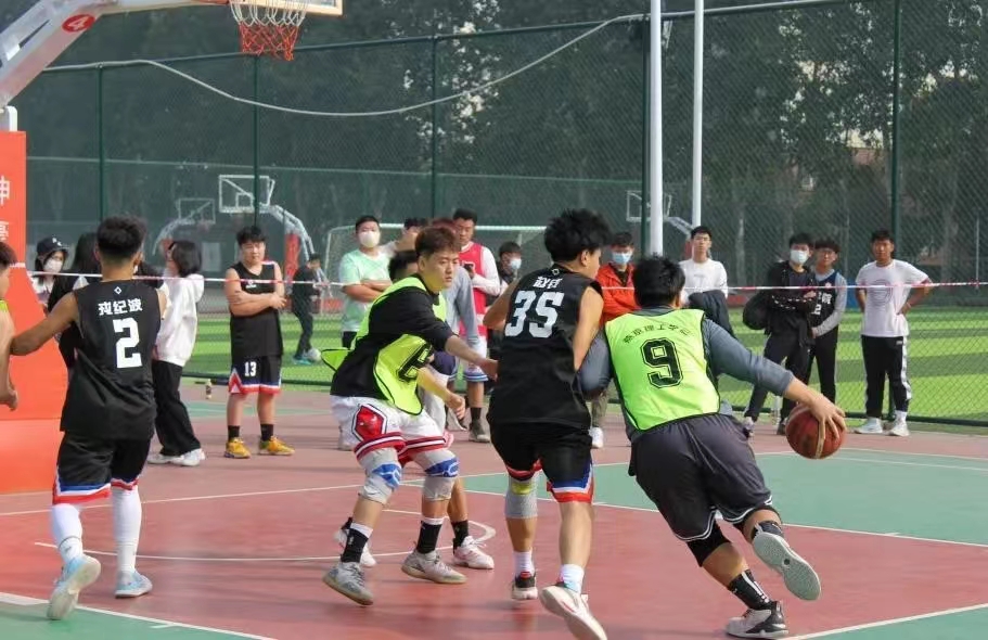 燕京理工学院第一届校园3v3篮球赛初赛第一场精彩来袭！（内附明日赛事日程）