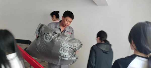 美好生活社区 |关怀在燕理，情暖学子心—燕理后勤服务团队毕业季服务保障纪实