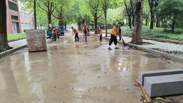 以“汛”为令 闻“汛”而动——燕京理工学院全力做好防汛、应汛工作，保障校园安全