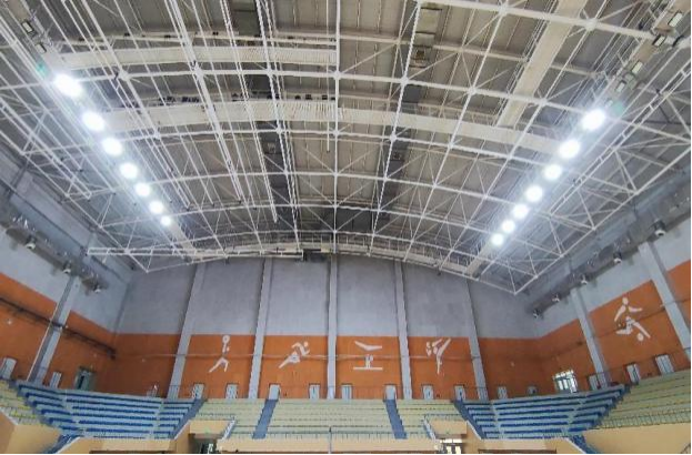 基建处新学期体育馆改造