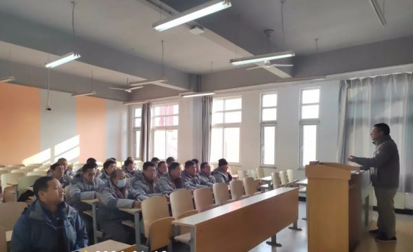 创建美好生活社区|“春光为序，共赴新程”燕理后勤物业服务团队开学准备工作纪实