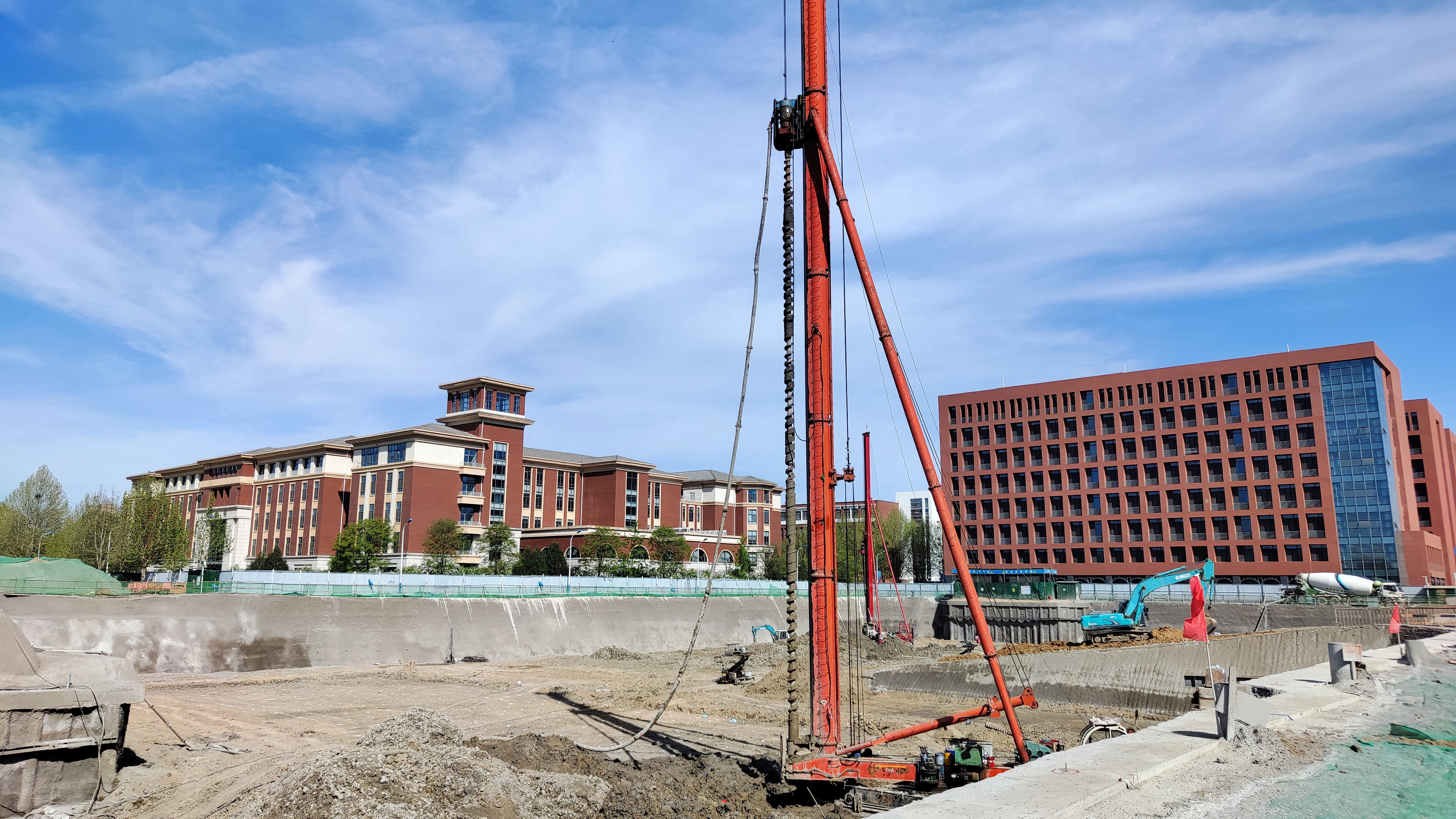 教学及配套设施（二期）项目4月报