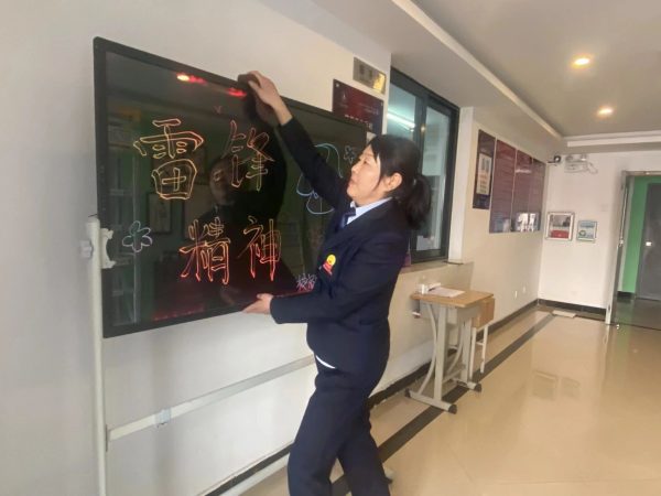 创建美好生活社区 | 燕理后勤楼宇团队三月份“服务之星”风采展示