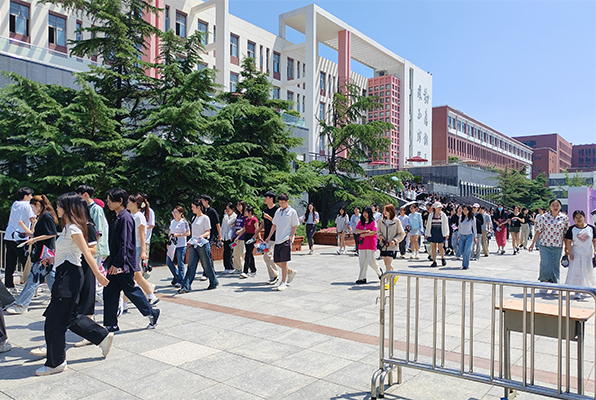 我校顺利举行2024年上半年全国大学英语四六级考试