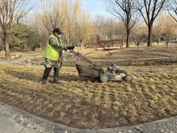 春至燕理景色新，绿化养护正当时│燕理校园环境管理团队春季养护工作全面启动